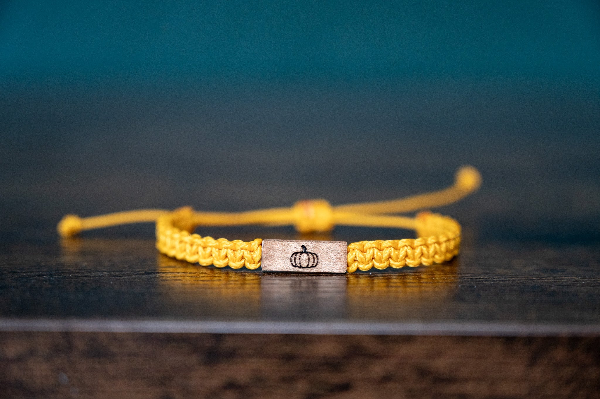 Pumpkin Wood & Macramé Bracelet