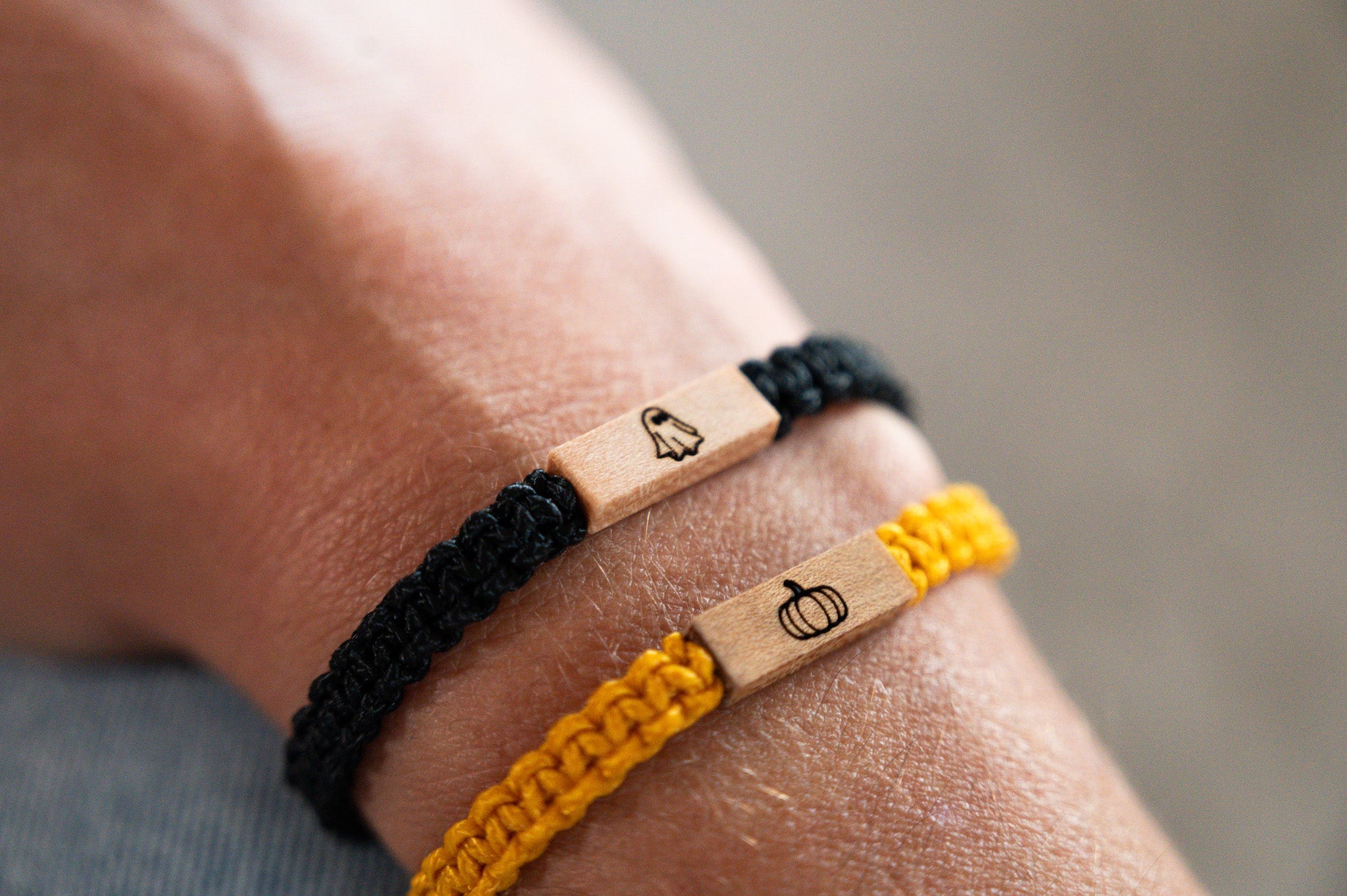 Pumpkin Wood & Macramé Bracelet