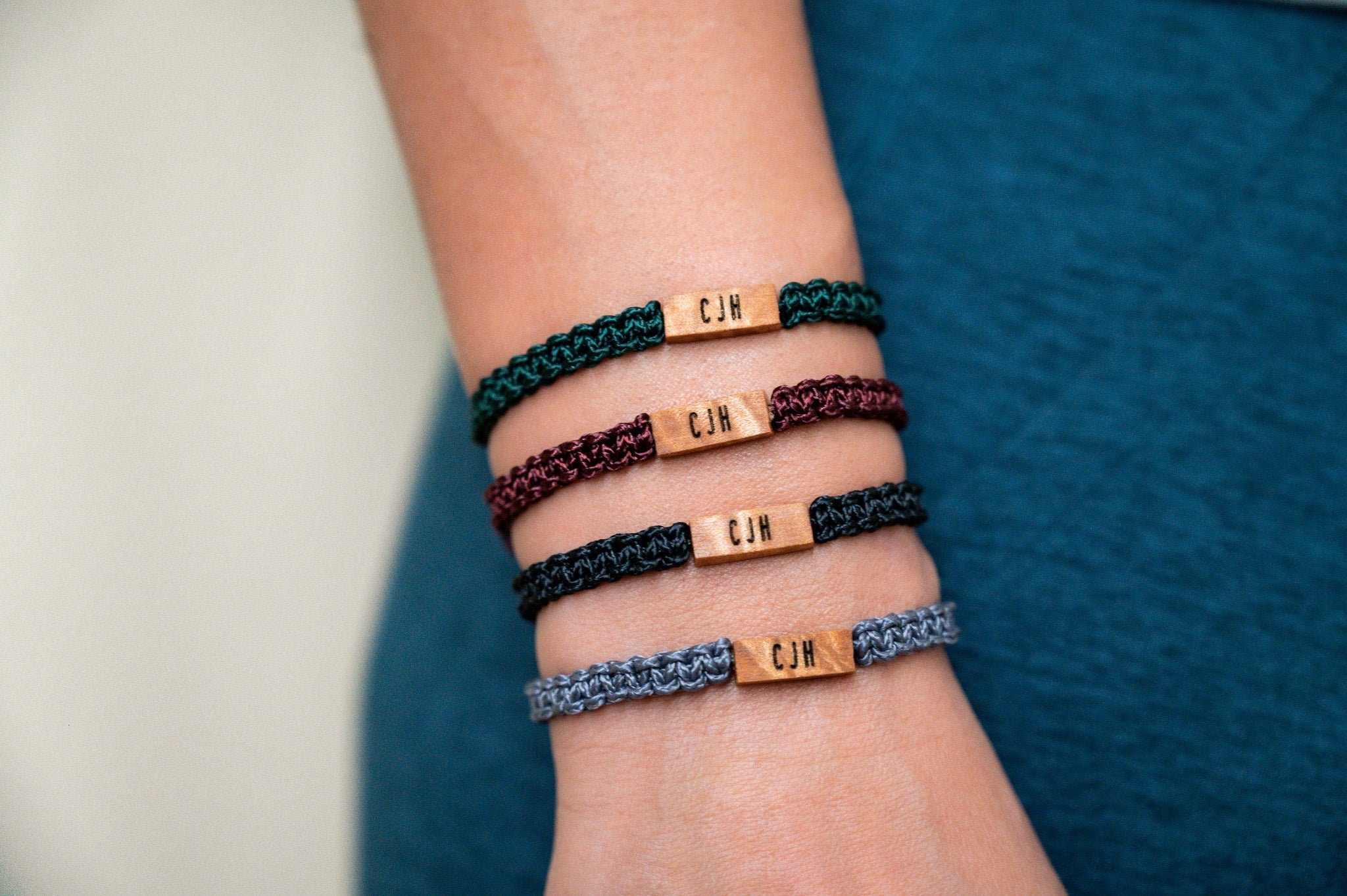 Personalizable Maple Wood & Macramé Bracelet