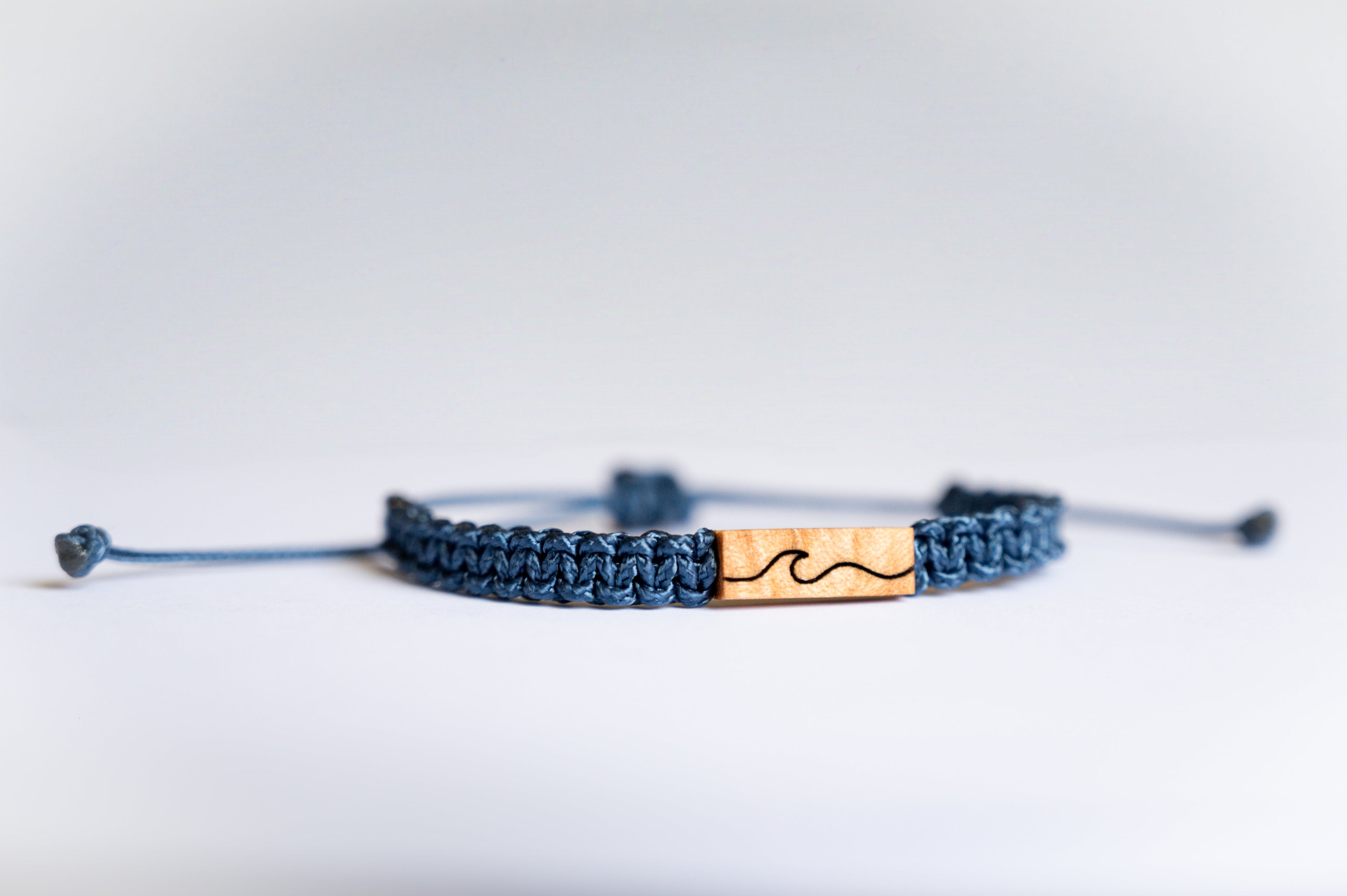 Ocean Wave Maple & Macramé Bracelet