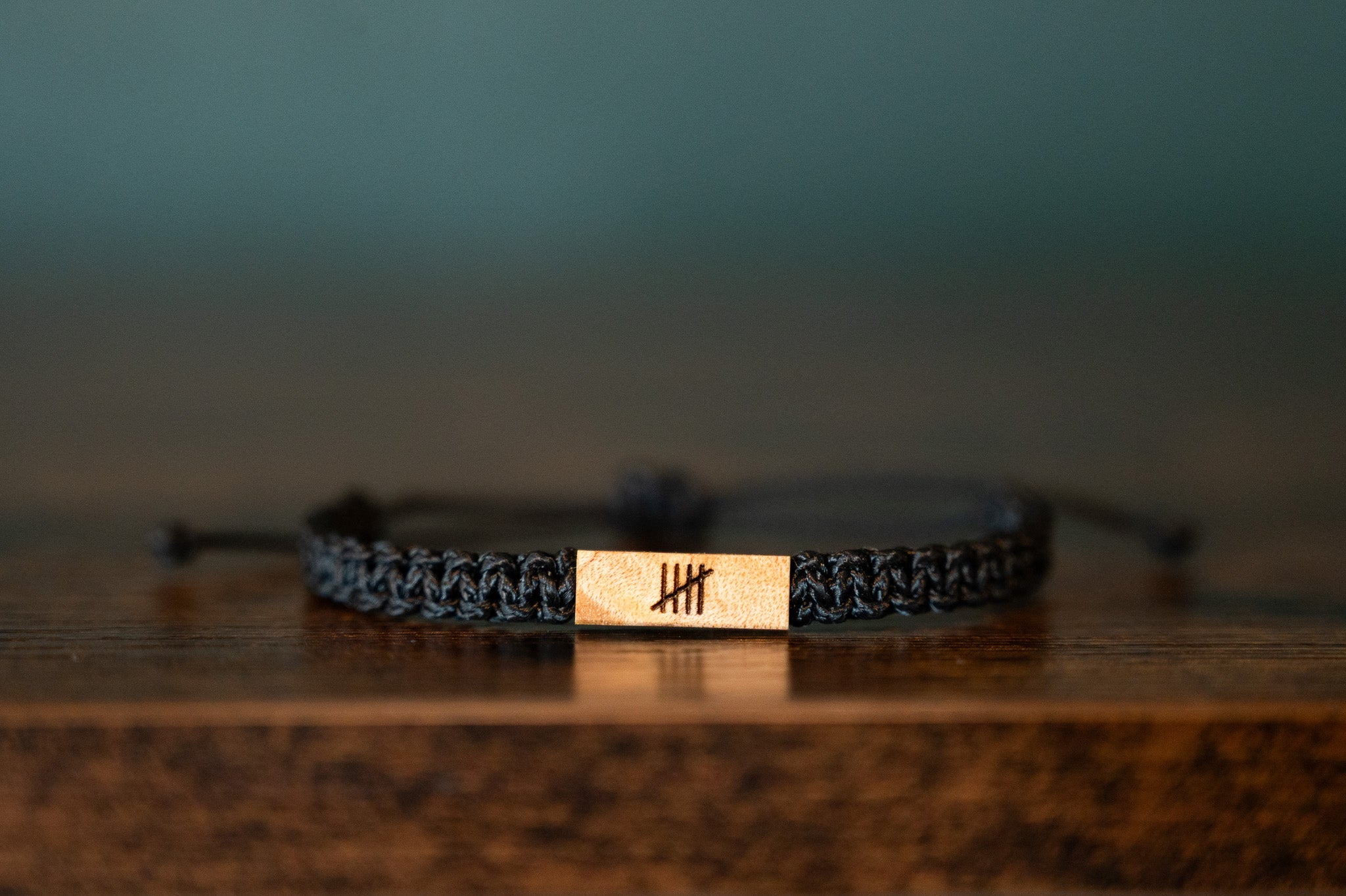 5th Anniversary Maple & Macrame Bracelet