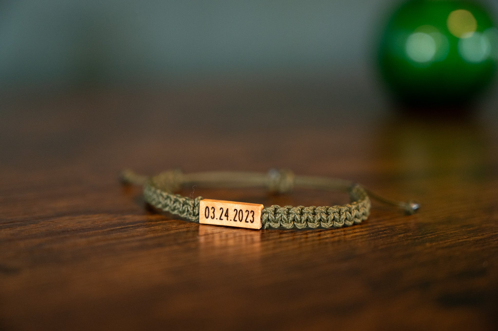 Personalizable Maple Wood & Macramé Bracelet