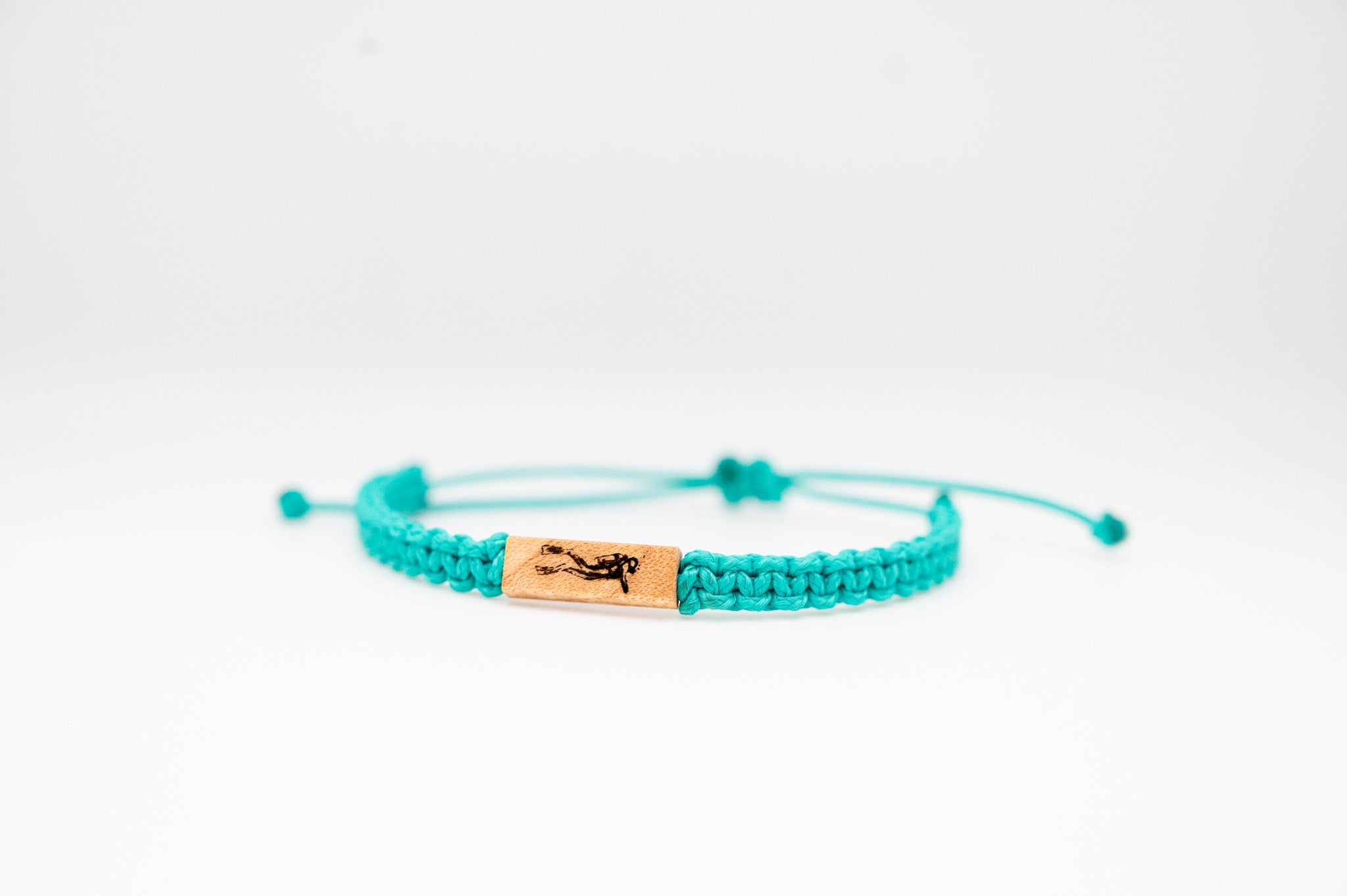 Scuba Diver Wood & Macramé Bracelet