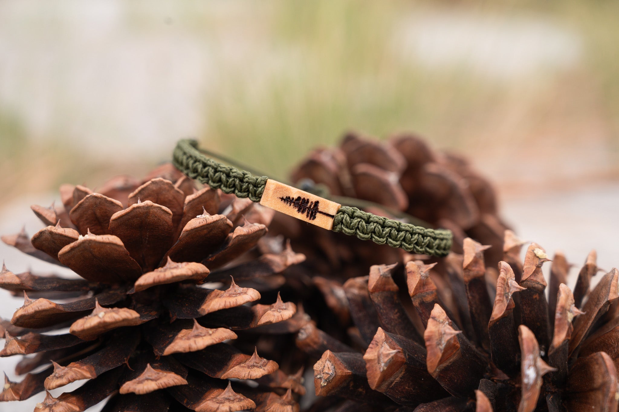 Pine Tree Maple & Macramé Bracelet