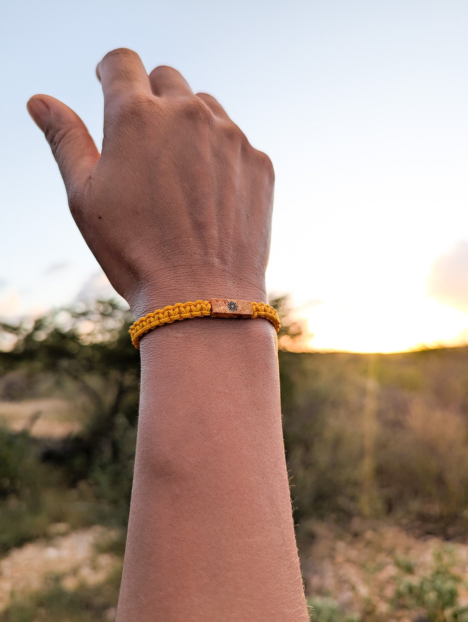 Sun Wood & Macramé Bracelet